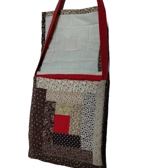 Handmade Vintage Quilted Pocket Book - Picture 5 of 7